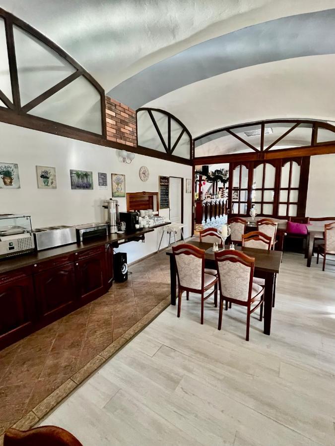 Hotel Jiricna Susice Luaran gambar
