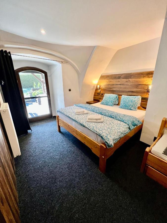 Hotel Jiricna Susice Luaran gambar